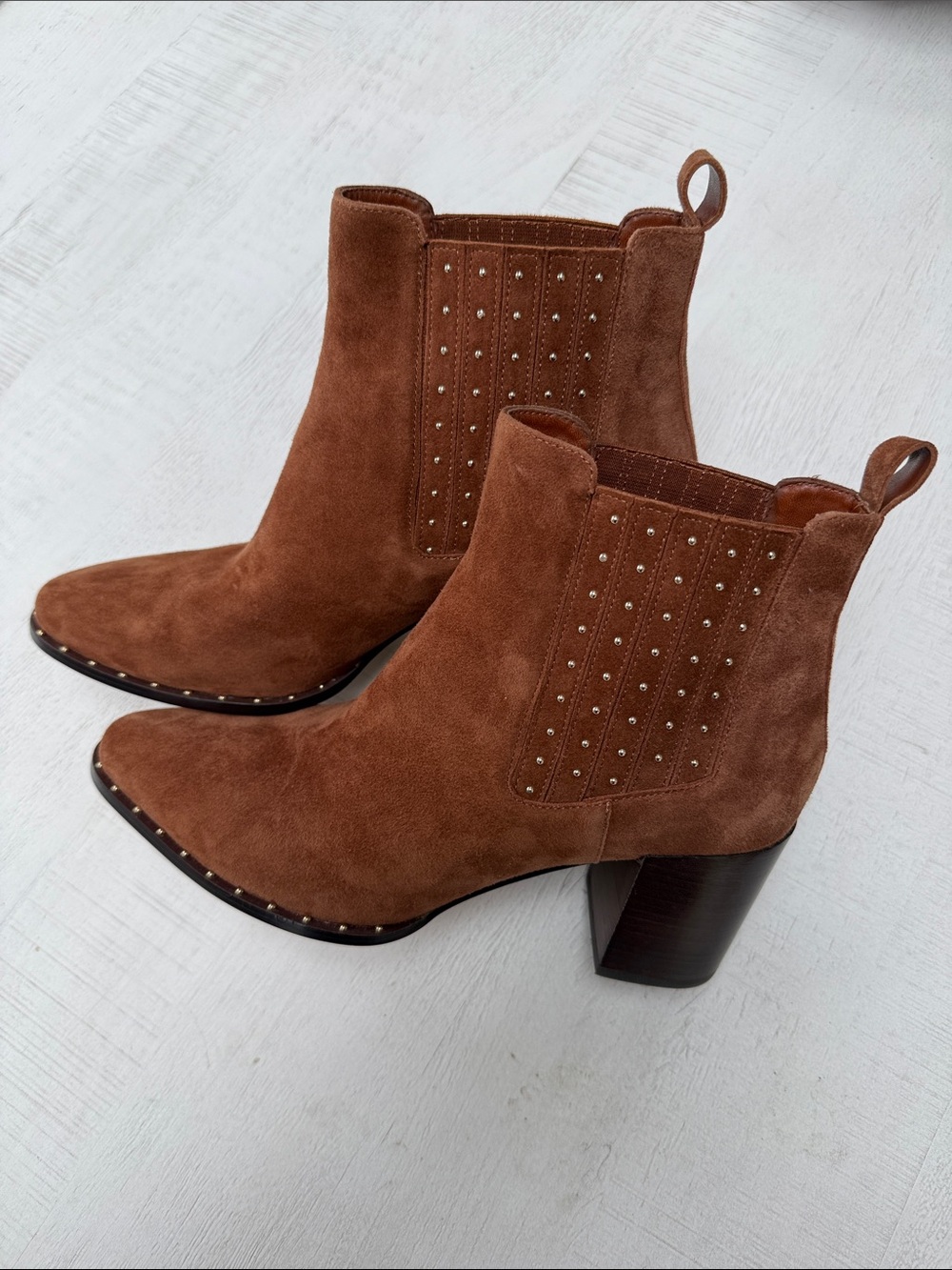 White House Black Market Brown Hiedi Side Stud Gore Boot size 9